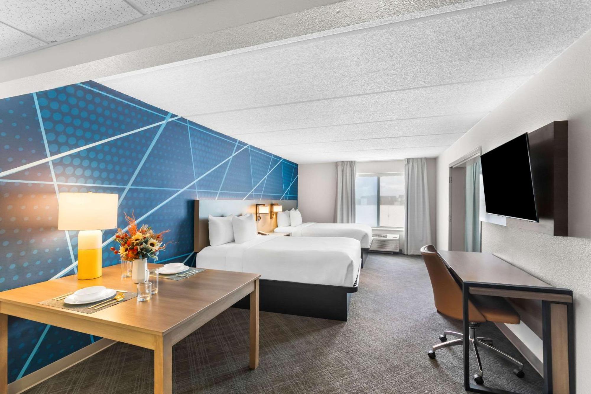 Comfort Suites Austin Airport Eksteriør billede