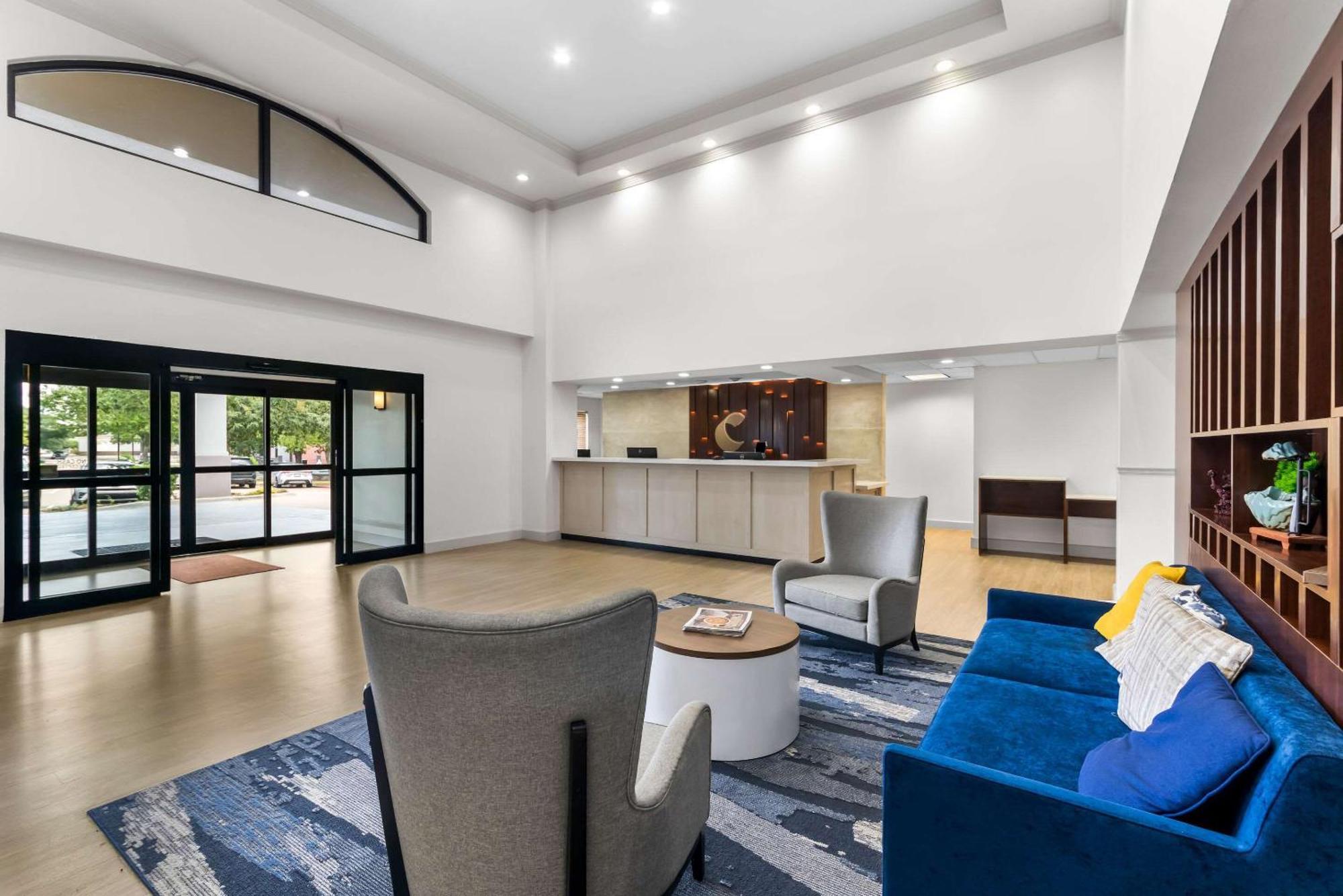 Comfort Suites Austin Airport Eksteriør billede