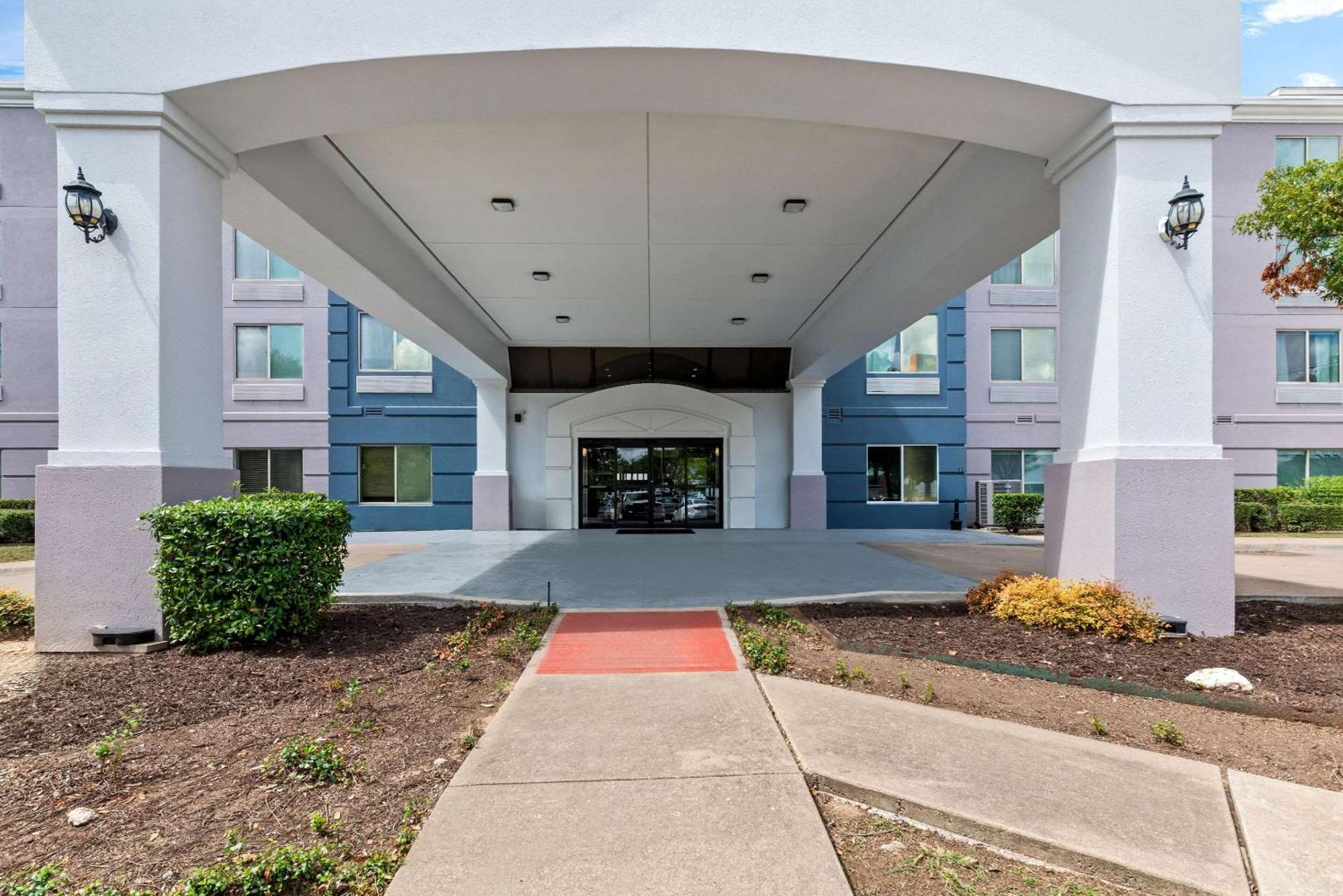 Comfort Suites Austin Airport Eksteriør billede