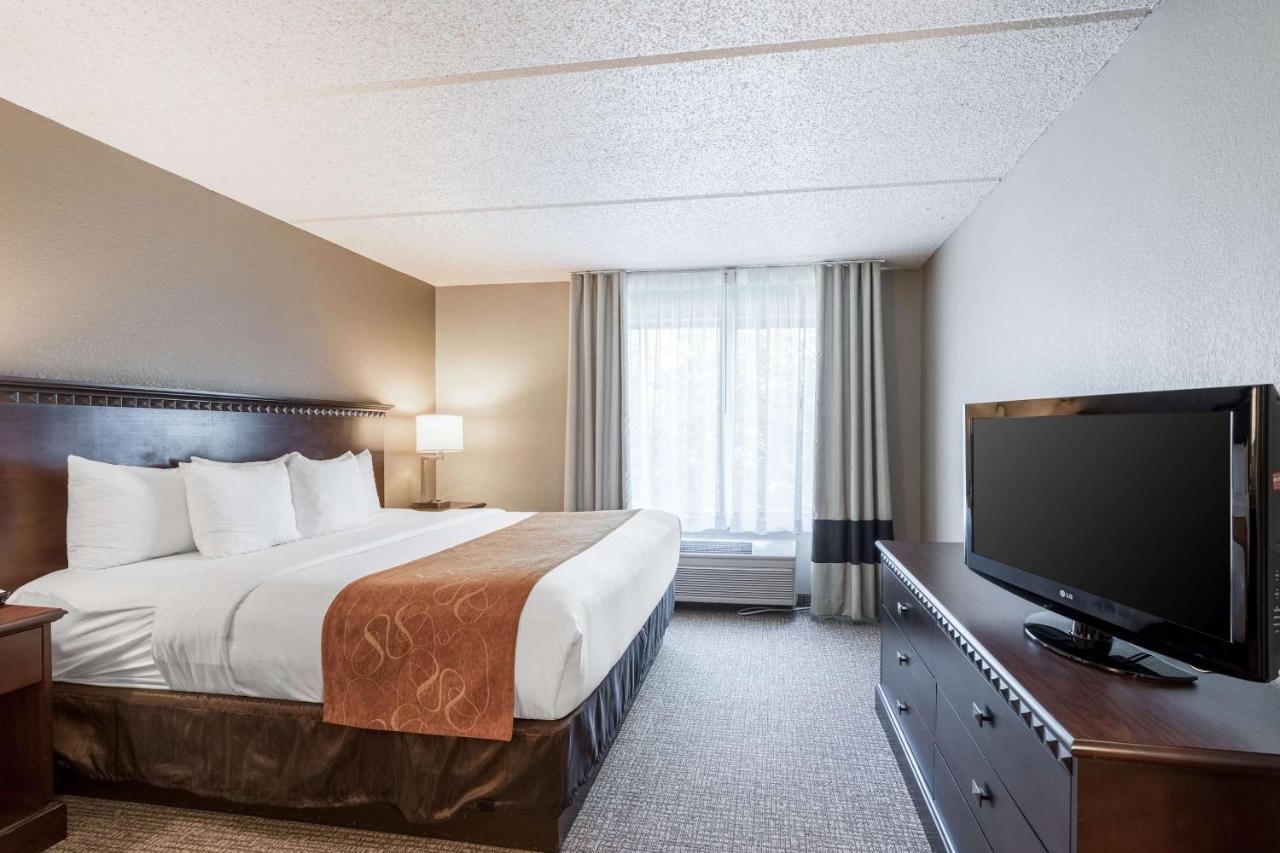 Comfort Suites Austin Airport Eksteriør billede